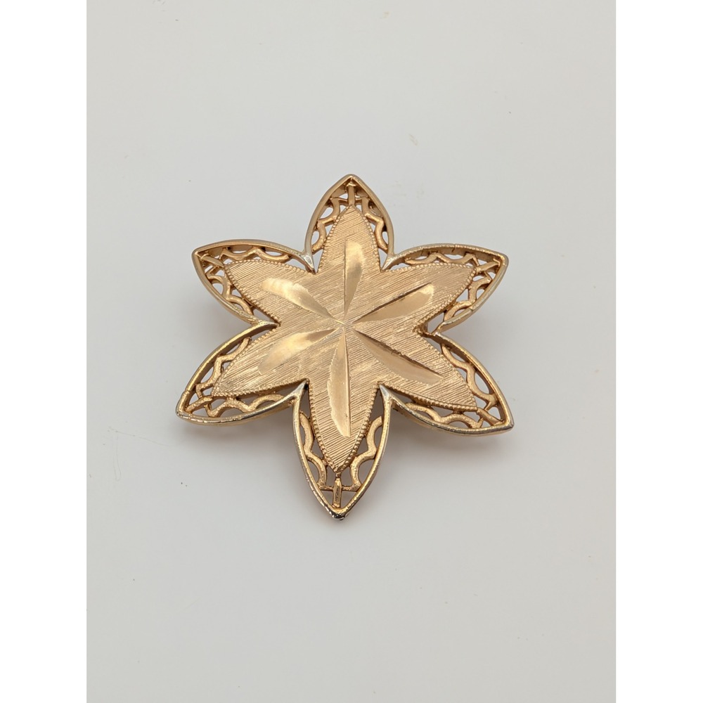 Sarah Coventry Vintage Gold Tone Star Flower Filigree Scarf Clip Slide